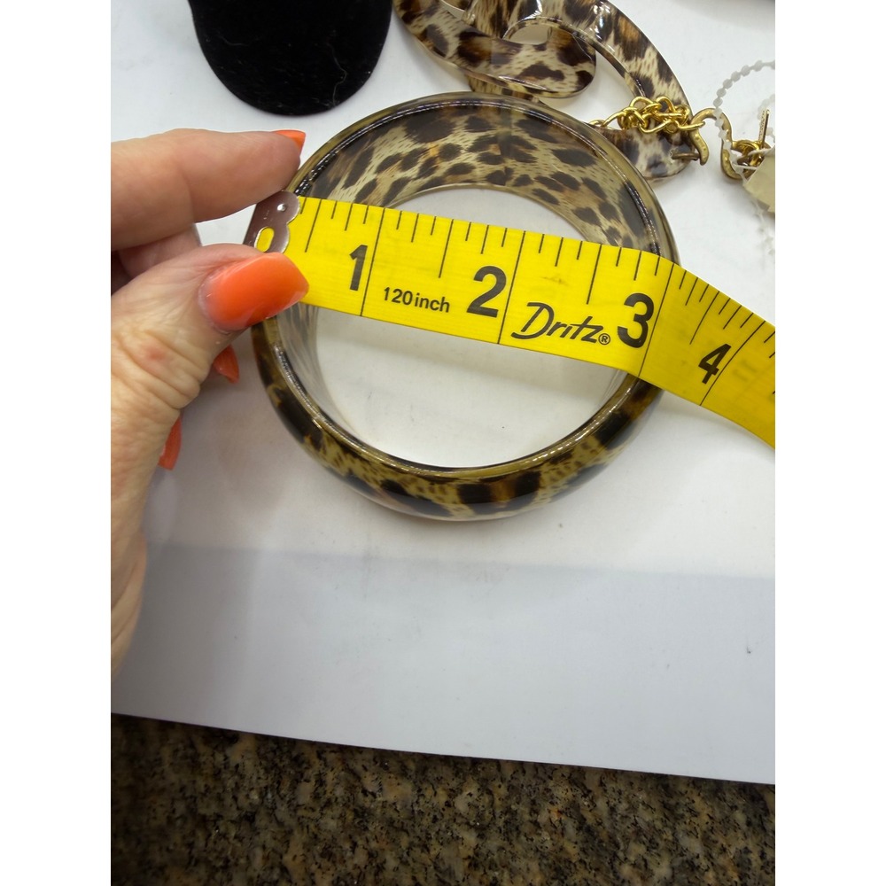 Kenneth Jay Lane Couture Leopard Print Resin Link Necklace & 2 Bangle Set NWT - Picture 5 of 6